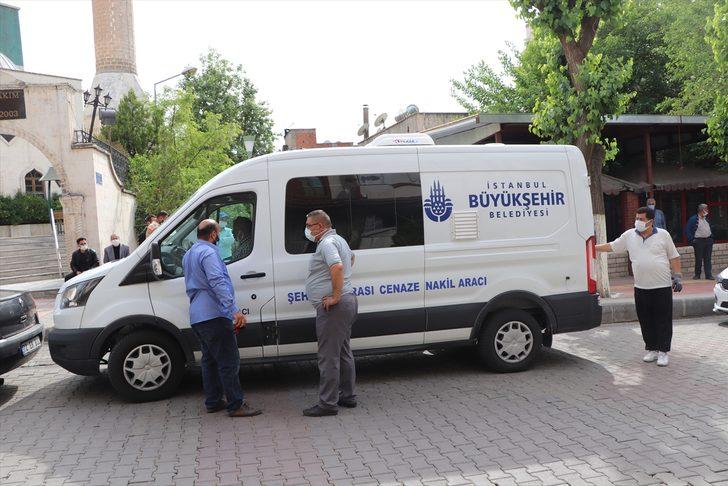 İstanbul'dan gönderilen naaşın başkasıyla karıştığını Siirt'teki cenaze namazında öğrendiler G1