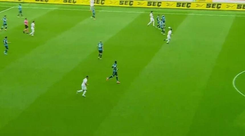 Adana Demirspor - Balıkesir maçında güne damga vuran an