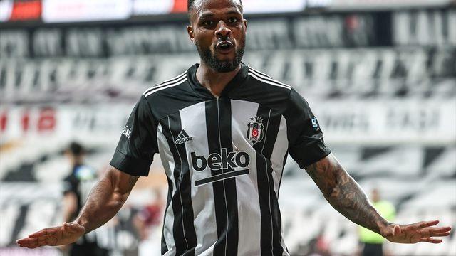 Beşiktaş'ta Cyle Larin endişesi: Sakatlandı!
