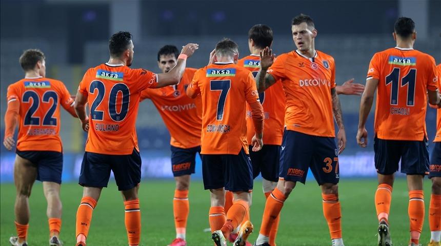 Başakşehir'de Giuliano sezonu kapattı!