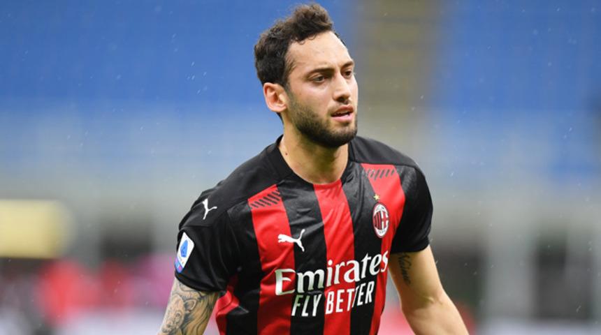 &Ouml;ZET | Milan - Benevento ma&ccedil; sonucu: 2-0