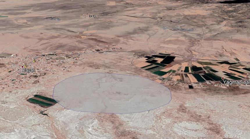 Konya'da obruk endişesi: Yerleşim yerlerine 600 metre uzakta! 1 kilometrelik alanda 100'&uuml;n &uuml;zerinde tespit edildi