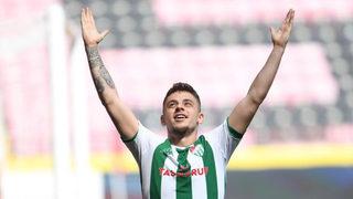 Yusuf Yazıcı’dan Bursasporlu Çağatay Yılmaz’a tebrik mesajı