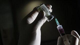 Koronavirüs aşısında 3'üncü doz tartışması! Profesörden önemli açıklama