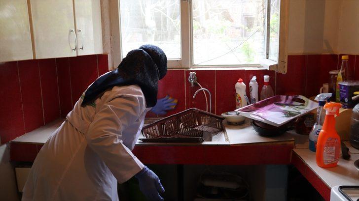 Düzce Belediyesi "Evde Öz Bakım Hizmeti" ile ihtiyaç sahiplerinin yardımına koşuyor G5