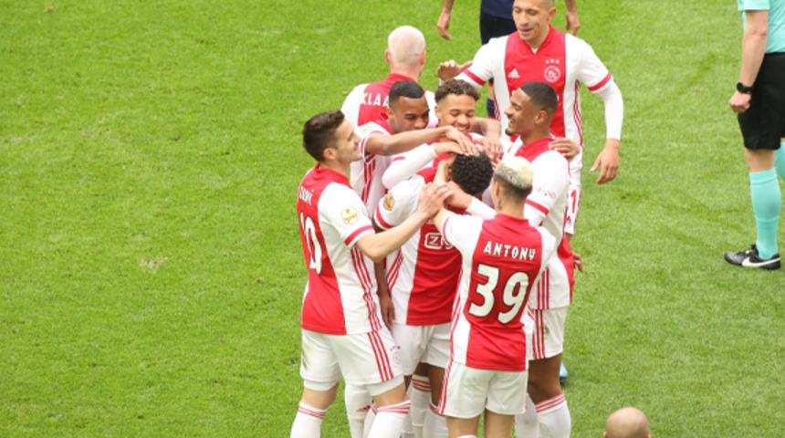 Hollanda'da şampiyon Ajax oldu