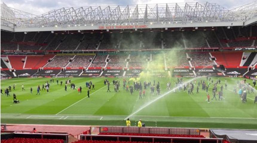 Manchester United - Liverpool ma&ccedil;ının başlama saati taraftar eylemi nedeniyel ertelendi