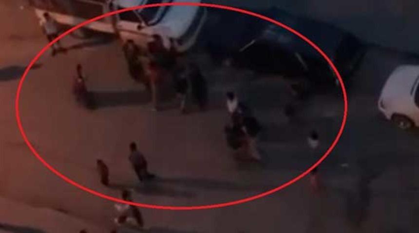 Kağıt toplayıcıları birbirine girdi