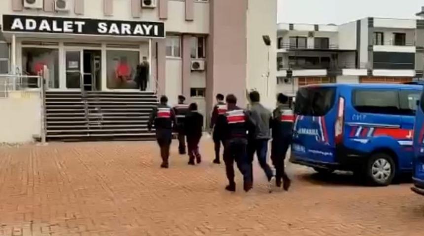 Ayvalık’ta zorla fuhuş yaptırılan iki kadın kurtarıldı