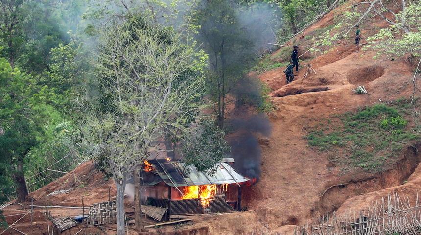 Myanmar'da çatışmalar durmuyor, ölenlerin sayısı yükseliyor!