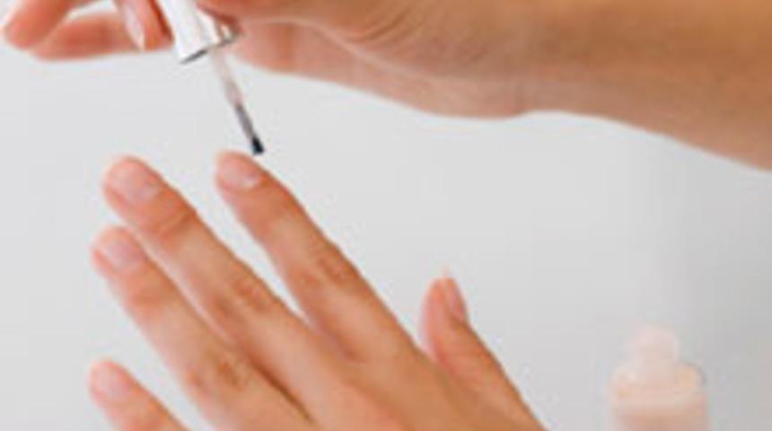 Kolayca Yapacağınız French Manik&uuml;r