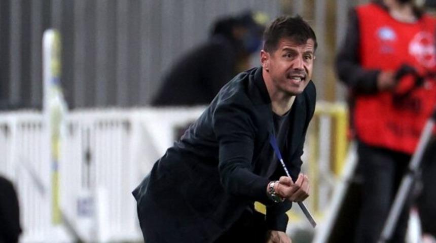 Emre Belözoğlu: Erzurum 25 kez bizim ceza alanımıza giremez!