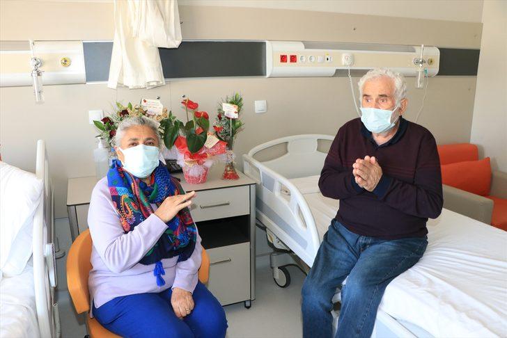 Yoğun bakımda dahi evlilik yıl dönümünü unutmayan Kovid-19 hastası hem sağlığına hem eşine kavuştu G1