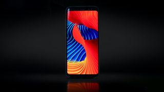 Samsung iki akıllı telefonun fişini çekti!