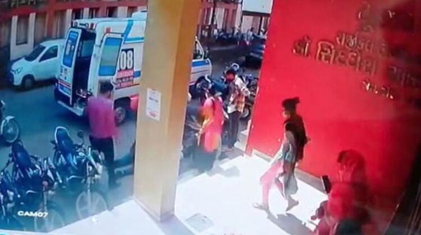 Hindistan'daki görüntüler dünyayı dehşete düşürdü! 