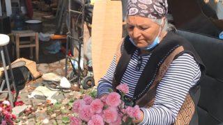 Taşınma kargaşası sona erdi! Taksim’in çiçekçileri, 4 yıl sonra taşındı 