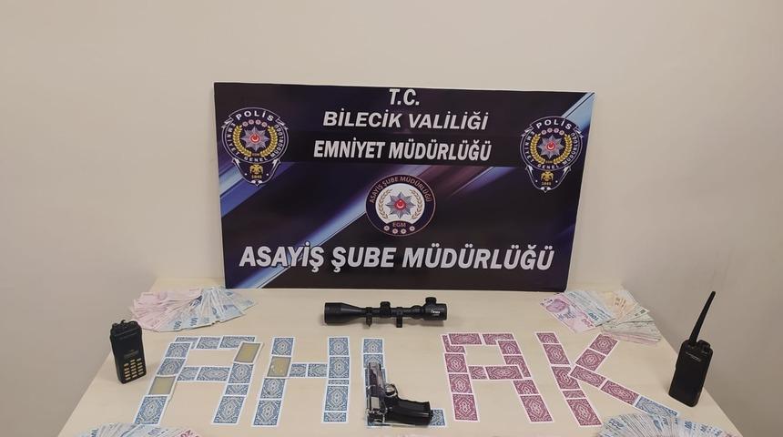 Polisi şaşkına çeviren kumar baskını
