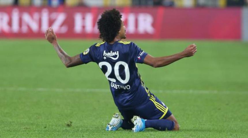 Galatasaray'da Luiz Gustavo sesleri