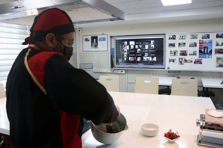 Maharetli "özel" eller kendi bayram şekerlerini çevrim içi ortamda yaptı G2