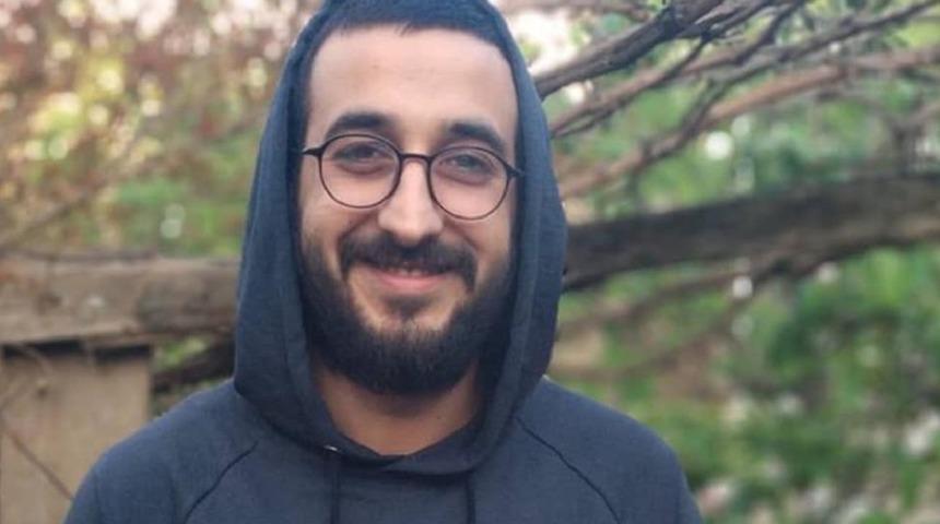 Azerbeycanlı aktivist, düşen terliklerini almak için atladığı denizde boğuldu