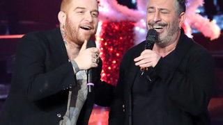 Cem Yılmaz'dan espirili Gökhan Özoğuz paylaşımı: 3 aydır İlluminati'nin aidatını ödemiyor 