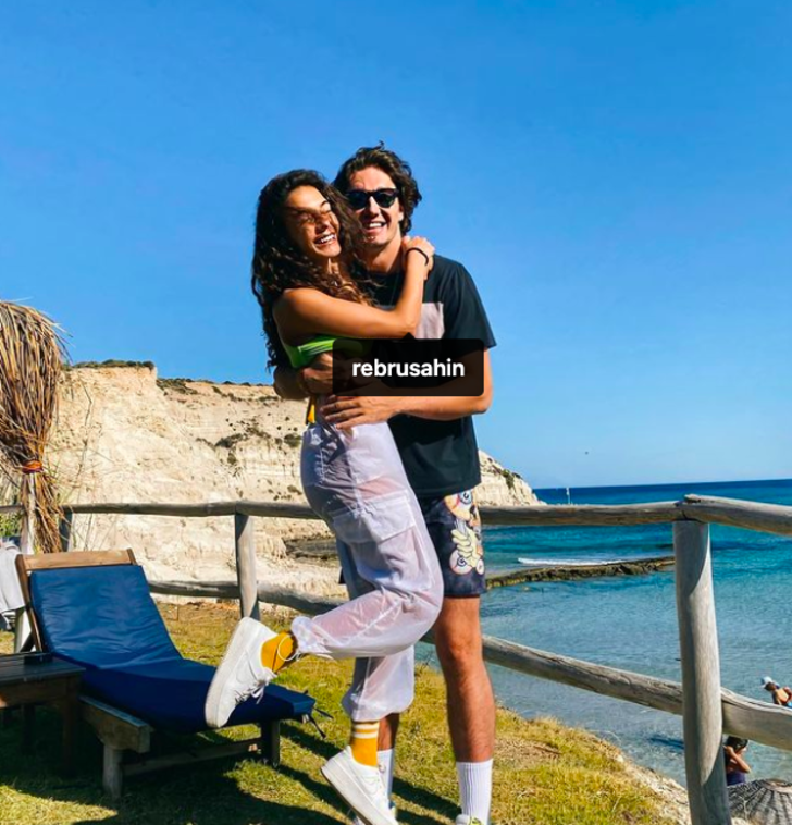 Cedi Osman'dan romantik Ebru Şahin paylaşımı G3