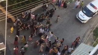 Koronavirüsü hiçe sayıp hıdırellez eğlencesi düzenlediler