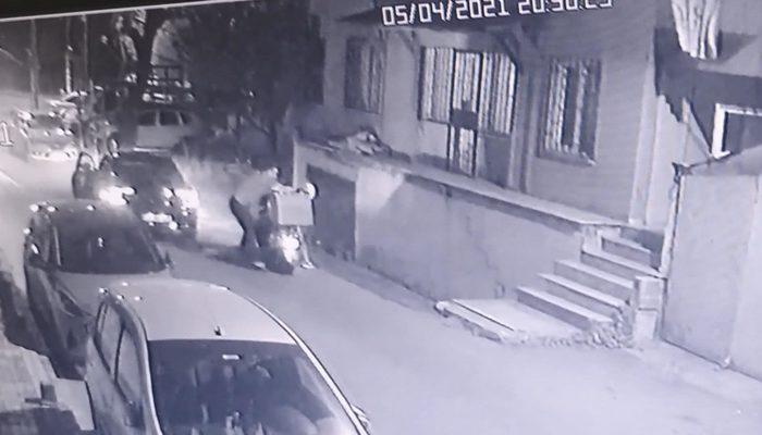 Ümraniye'de motosikletli kuryeye saldıran otomobil sürücüsü kamerada