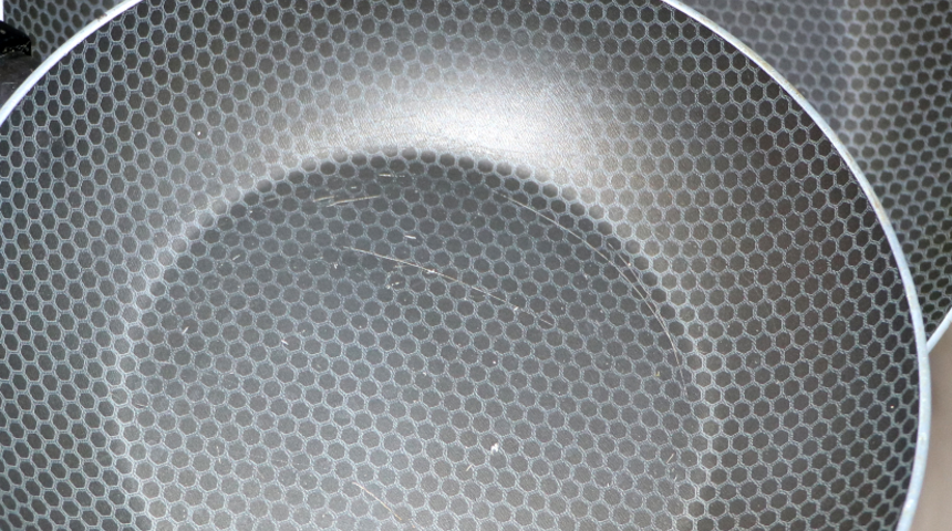 'Yapışmaz' özellikteki tava ve tencereler yüksek ısıda zararlı gazlar yayıyor