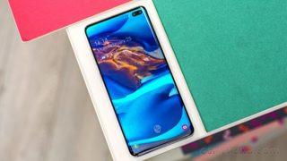 Samsung Galaxy S10+ için yeni bir yazılım güncellemesi yayınlandı