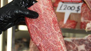 İzmir'de kilosu 10 bin liraya et: Araba takası isteyen var