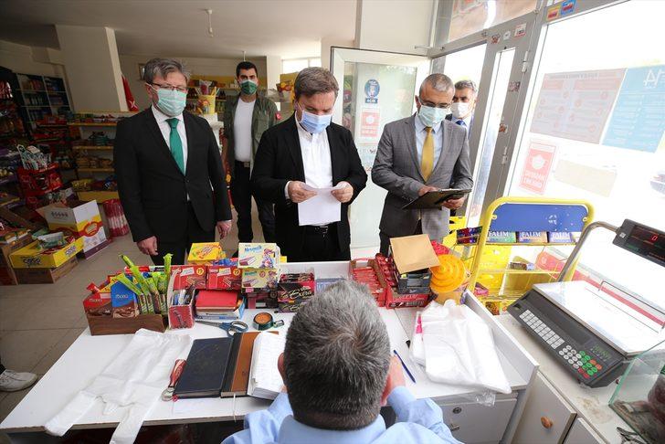 Aksaray Valiliğinin başlattığı iyilik hareketiyle ihtiyaç sahiplerinin veresiye defterindeki borçları ödendi G3