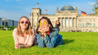 Almanya'da Federal Meclis'ten aşılananlar için Kovid-19 tedbirlerinin gevşetilmesine yeşil ışık