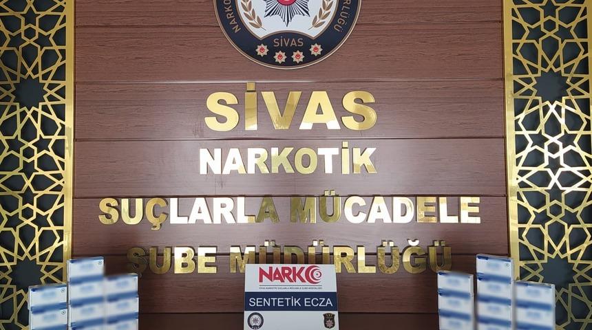 Birçok kişiyi zehirleyeceklerdi! Polis ekiplerinin dikkatinden kaçmadı