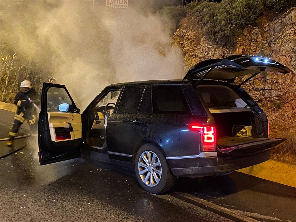 Bodrum'da eski milletvekili S&uuml;leyman B&ouml;l&uuml;nmez'in kullandığı cipte &ccedil;ıkan yangın s&ouml;nd&uuml;r&uuml;ld&uuml;