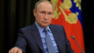 Putin: Sputnik aşısı Kalaşnikof gibi güvenilir