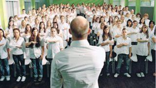 Bir çocuktan zalim bir lider yaratan tarihin en korkunç deneyi: Üçüncü Dalga Deneyi