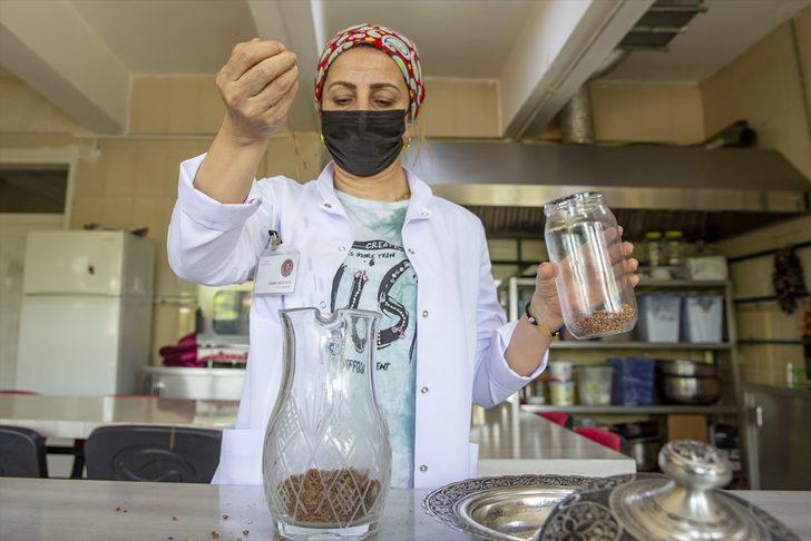 RAHMET VE BEREKET AYI RAMAZAN - Diyarbakır'ın geleneksel lezzeti "meftune" ramazanda da sofraların baş tacı G2