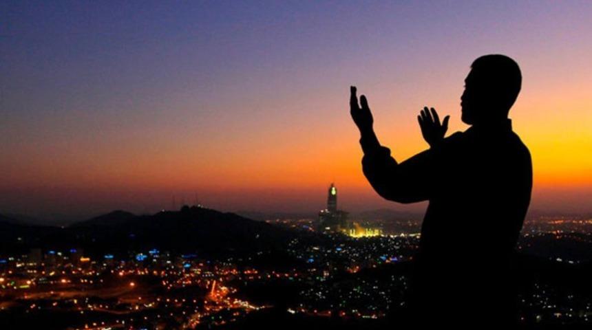 Kadir Gecesi'nde hangi dualar okunur, neler yapılır? Kadir Gecesi nasıl dua edilmeli? İşte okunacak dualar...