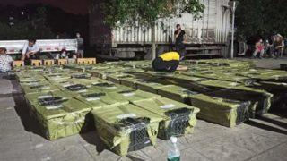 Dehşete düşüren anlar! İnternetten canlı canlı satıyorlar