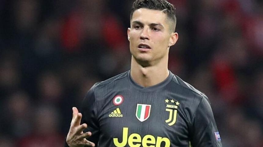 Cristiano Ronaldo, futbolu bırakıyor