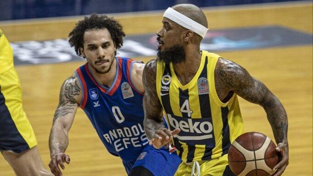 MAÇ SONUCU | Fenerbahçe 84-88 Anadolu Efes