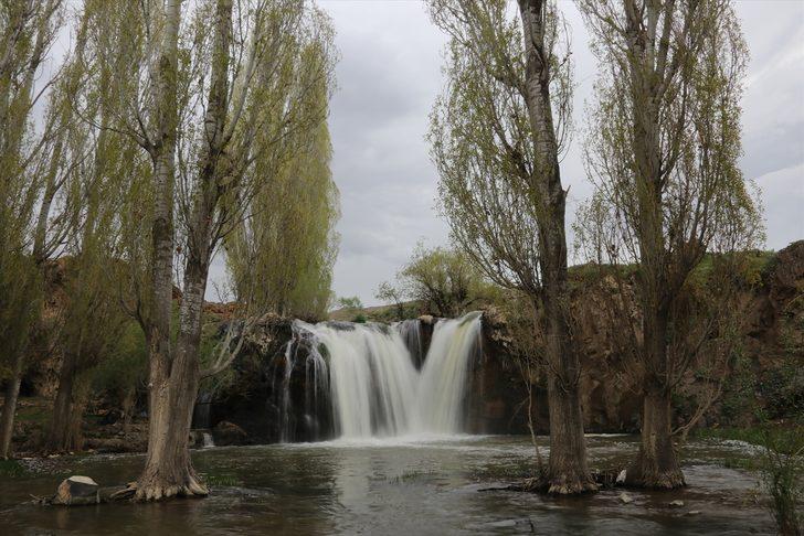 Muradiye Şelalesi'nde Kovid-19 sessizliği G4