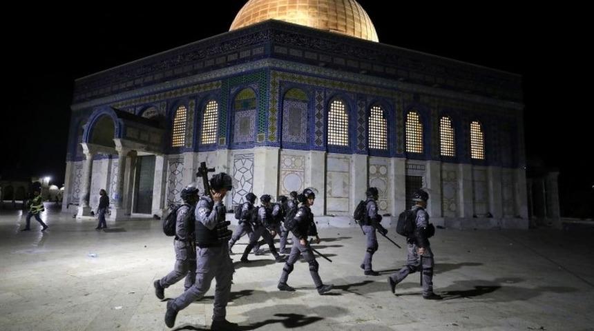 Mescid-i Aksa: Doğu Kud&uuml;s'teki olaylarda 200'&uuml; aşkın Filistinli yaralandı, BM G&uuml;venlik Konseyi'ne 'acil toplantı &ccedil;ağrısı' yapıldı