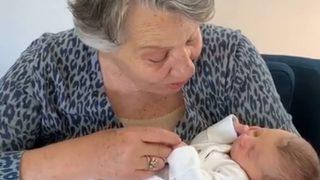 Işıl Yücesoy anneanne oldu 