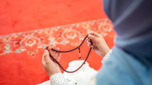 Kadir Gecesinde kılınacak namazlar | Peygamberimizin Kadir Gecesinde yaptığı ibadetler ve okuduğu dualar