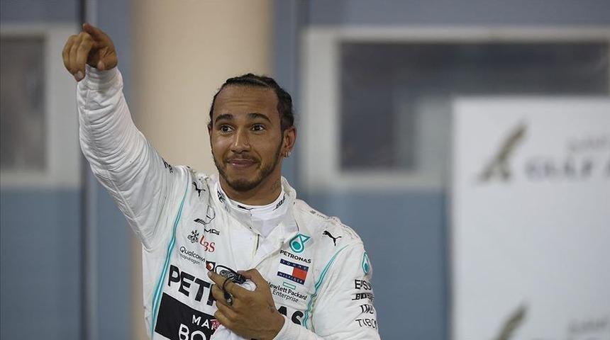 İspanya'da pole Hamilton'ın