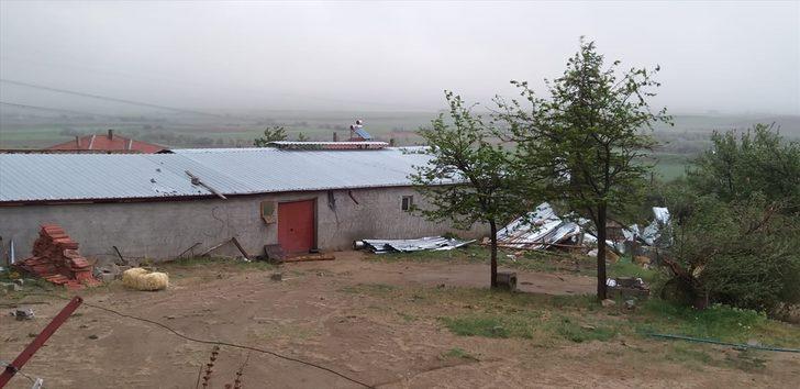 Aksaray'da fırtına hayatı olumsuz etkiledi G3