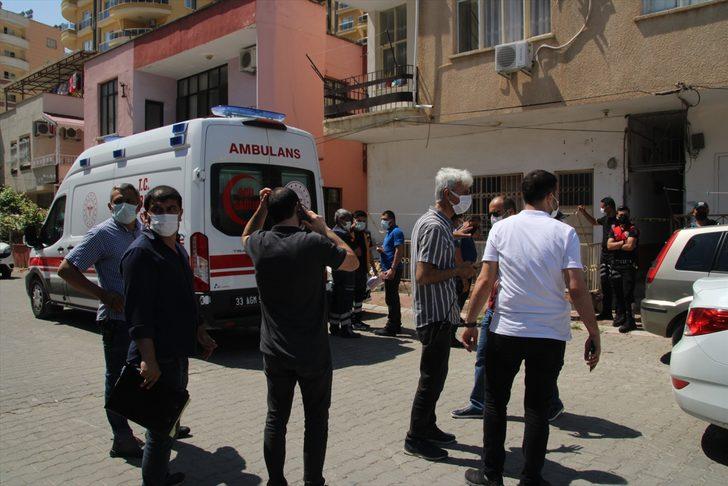 GÜNCELLEME - Mersin'de karısını bıçaklayarak öldüren zanlı tutuklandı G4