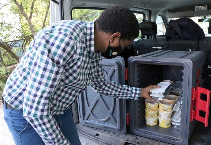 Yedirenk Uluslararası Öğrenci Derneği, ramazanda Sakarya'daki misafir öğrencilere yalnızlık hissettirmiyor G1